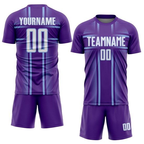Maglia da calcio personalizzata con stampa sublimatica blu e viola, divisa da calcio bianca e chiara Maglia da calcio personalizzata con stampa sublimatica blu e viola, divisa da calcio bianca e chiara
