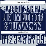 Maglia da calcio blu navy argento-bianca, frammento di uniforme astratta personalizzata, stampata a sublimazione artistica Maglia da calcio blu navy argento-bianca, frammento di uniforme astratta personalizzata, stampata a sublimazione artistica