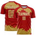 Maglia da calcio personalizzata con stampa sublimatica di frammenti di arte astratta antica, oro e bianco rosso Maglia da calcio personalizzata con stampa sublimatica di frammenti di arte astratta antica, oro e bianco rosso